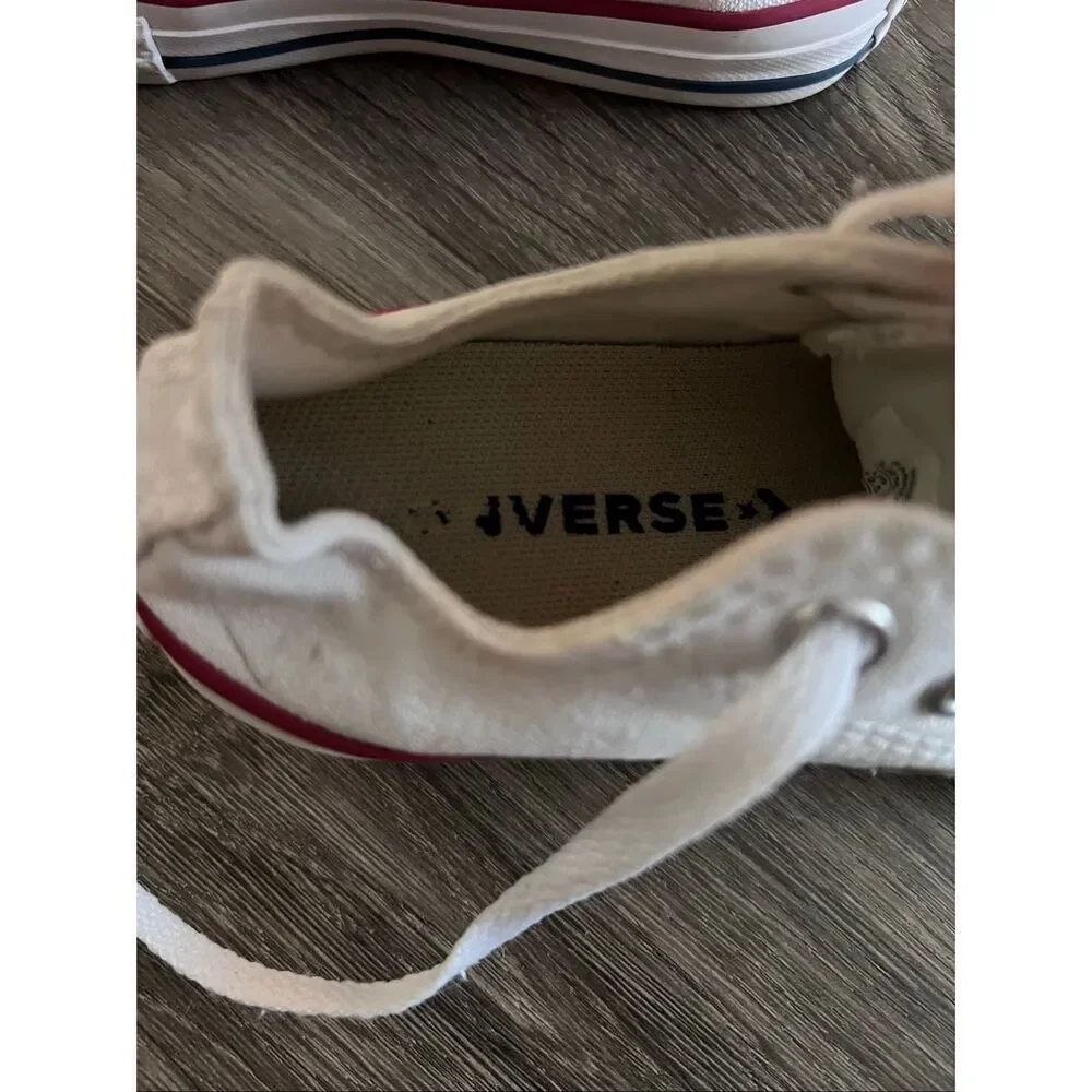Converse Chuck Taylor All Star Sneaker Size 12.5 Kids Shoes White  low  top lace